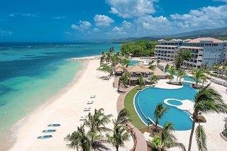 Reise mit den günstigen Urlaubsangeboten von Travioro nach Jamaika und genieße die schönsten Strände der Welt