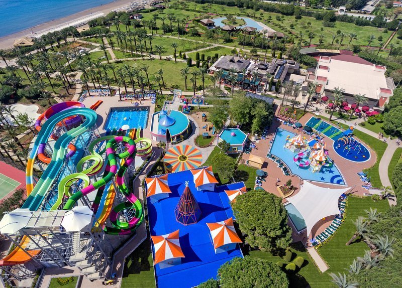 Bei Travioro findest du die schönsten Hotels an den besten Reisezielen in der Türkei