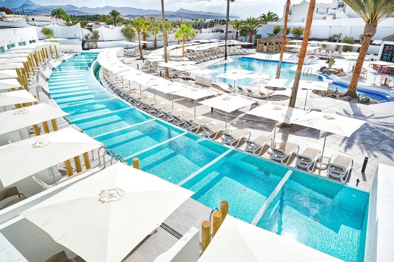 Entdecke das Traumhotel mit Swim-Up Zimmer Labranda Golden Beach Lanzarote