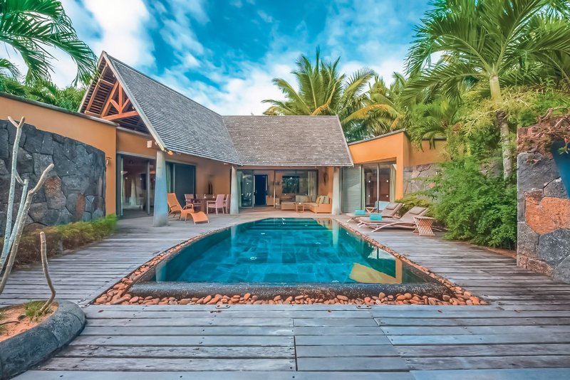 Entdecke das Traumhotel mit Swim-Up Zimmer Trou aux Biches Beachcomber Golf Resort & Spa auf Mauritius