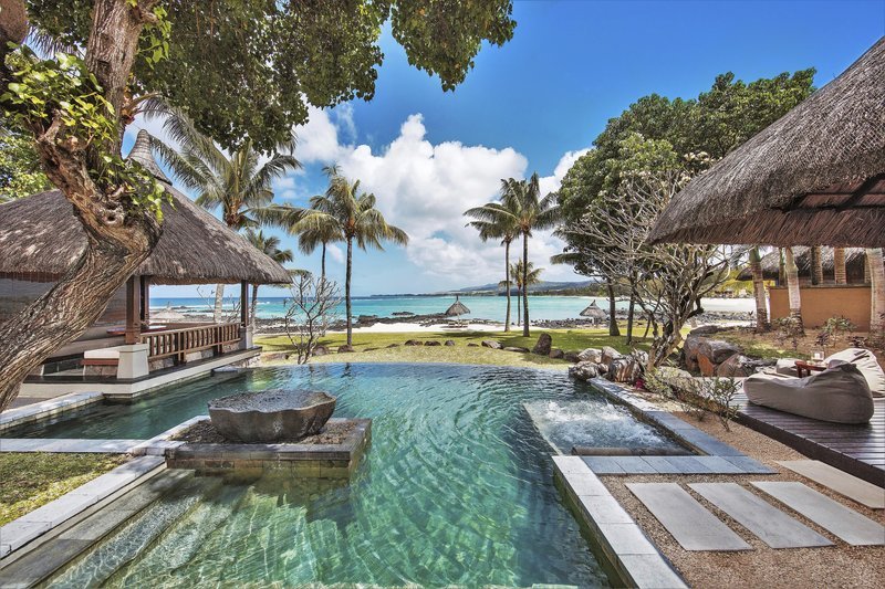 Entdecke das Traumhotel mit Swim-Up Zimmer Shanti Maurice Resort & Spa Mauritius