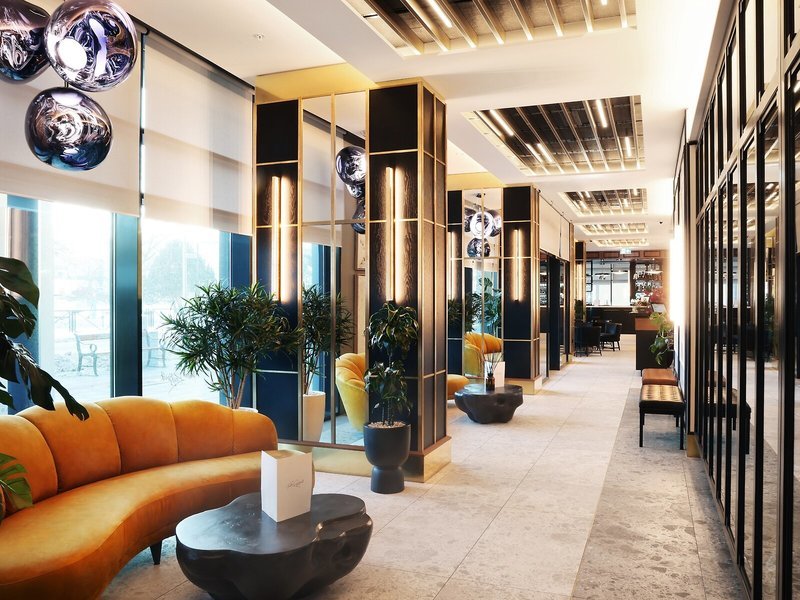 Buche deinen Coolcation Urlaub im kühlen Reiseziel Island mit Travioro