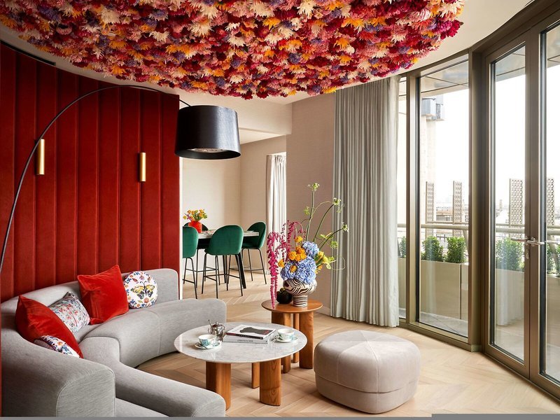 Buche Top-Hotels zu günstigen Preisen bei Travioro an den schönsten Silvesterreisezielen wie London