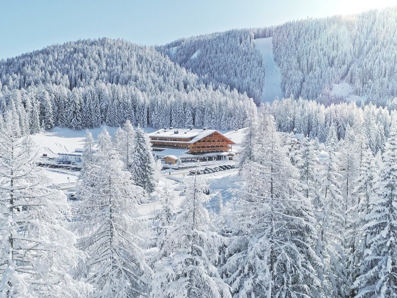 Finde tolle Hotelangebote für deinen Winterurlaub in Italien bei Travioro