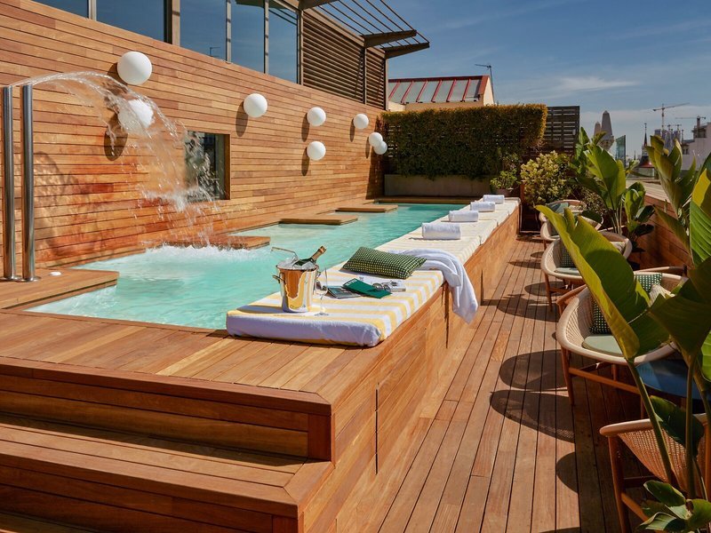 Finde das perfekte Hotel in Spanien für deinen Frühlings Urlaub bei Travioro